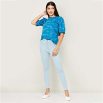 Women Solid Skinny Fit Jeans