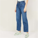 "Women Solid Dark Flared Jeans "